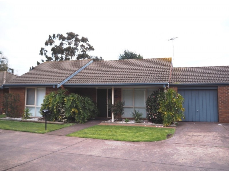 4 Parkside Boulevard, Carrum VIC 3197