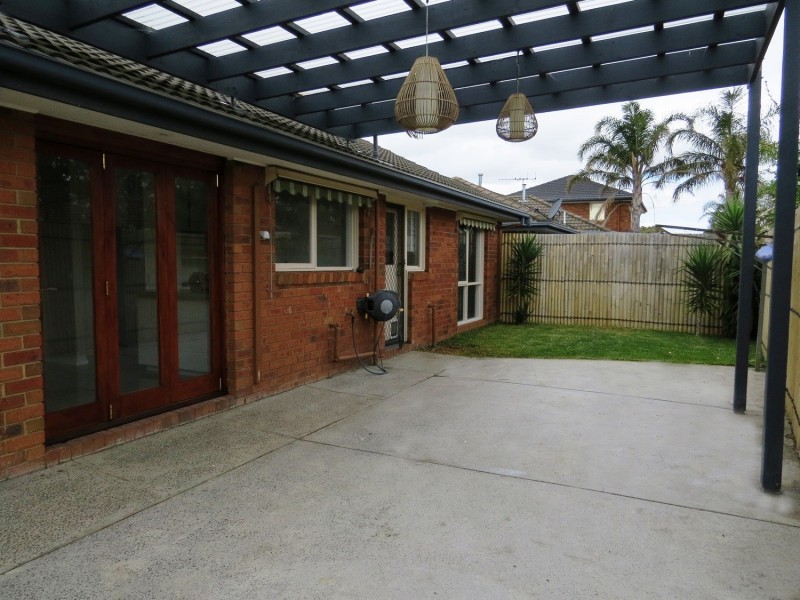 4 Parkside Boulevard, Carrum VIC 3197