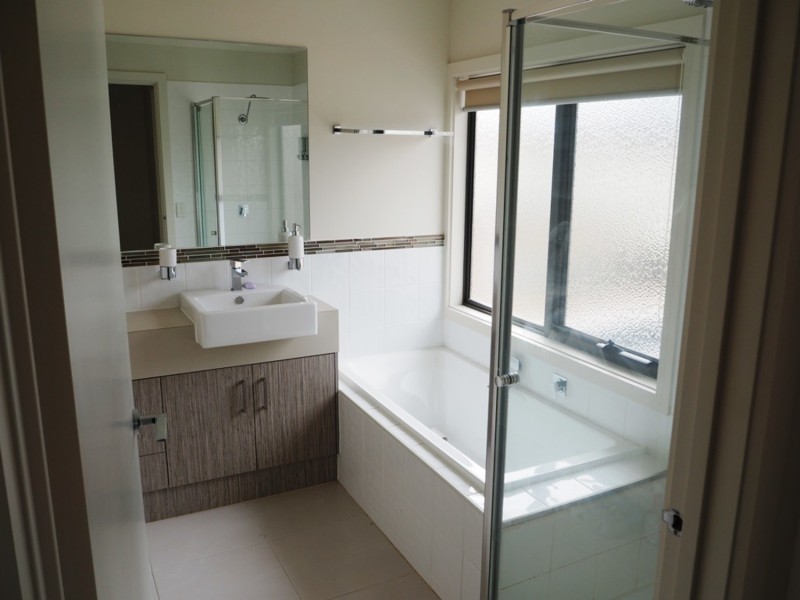 1/29 Culcairn Drive, Frankston South VIC 3199