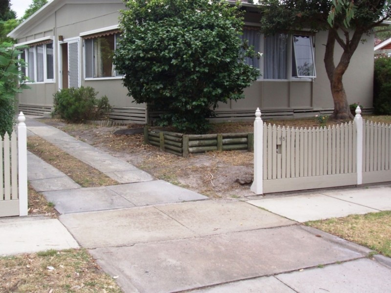 Frankston North VIC 3200