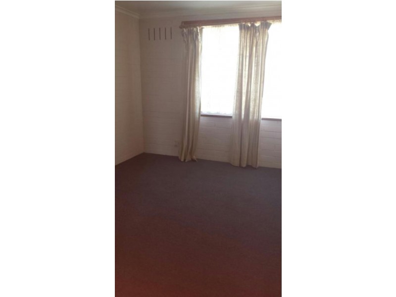 4/37 Dandenong East Road, Frankston VIC 3199