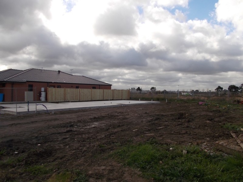 4 Goodison Road, Clyde North VIC 3978