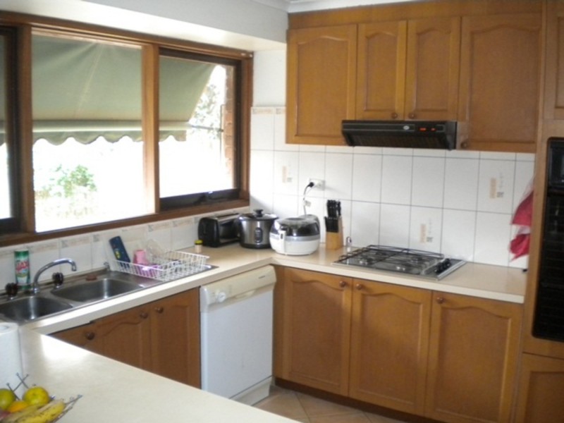 99 Dunsterville Crescent, Frankston VIC 3199