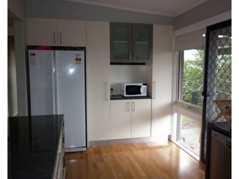 15 Aspen Court, Frankston North VIC 3200