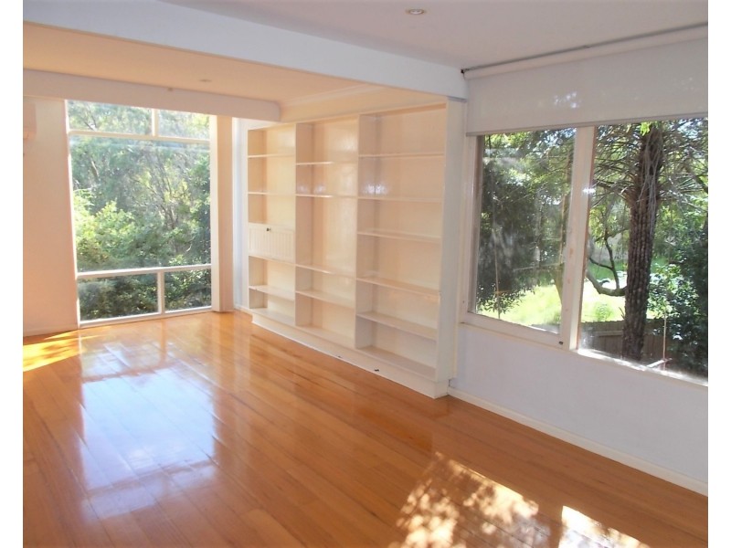 30 Woolston Drive, Frankston South VIC 3199