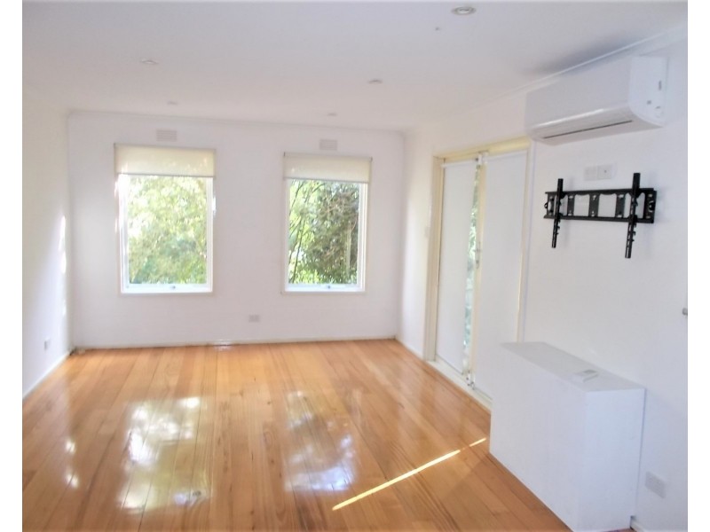 30 Woolston Drive, Frankston South VIC 3199