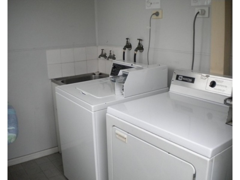 17/9 Beach Street, Frankston VIC 3199