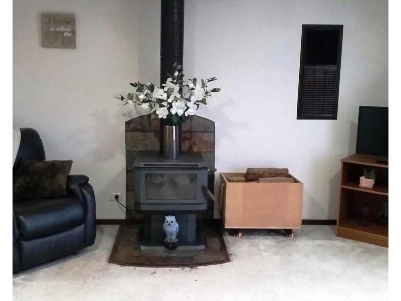 69 Gordon Street, Orbost VIC 3888