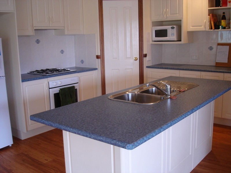 33 Cypress Crescent, Bathurst NSW 2795