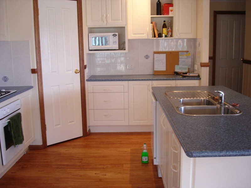 33 Cypress Crescent, Bathurst NSW 2795