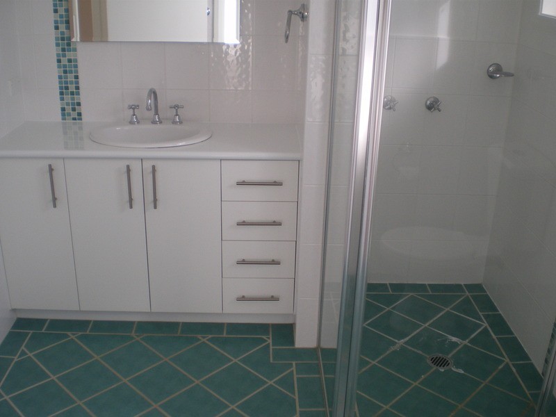 13 Carlyle Avenue, Bathurst NSW 2795