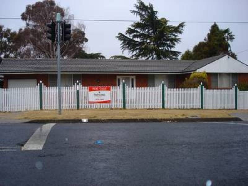 9 Boyd Street, Bathurst NSW 2795