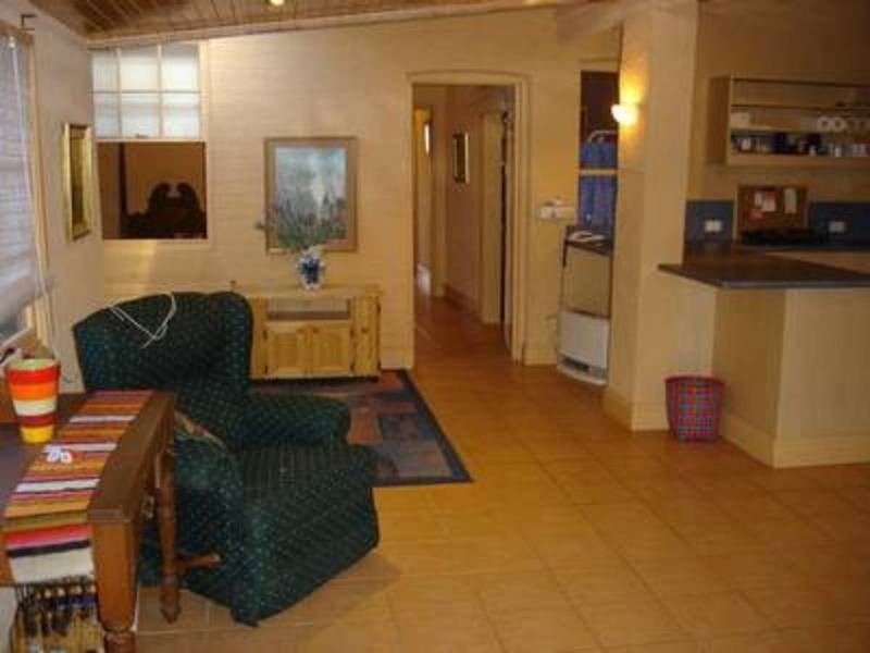 201 Bentinck Street, Bathurst NSW 2795