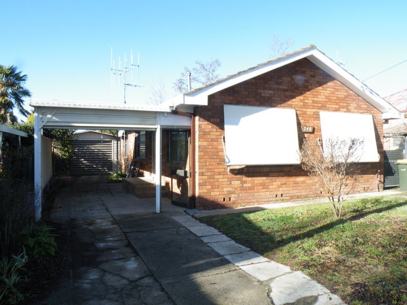 240 Rankin Street, Bathurst NSW 2795