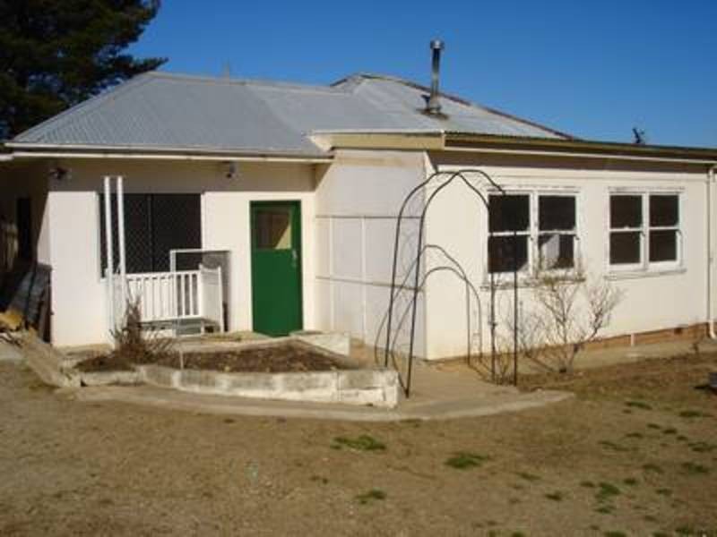 35 Boyd Street, Bathurst NSW 2795