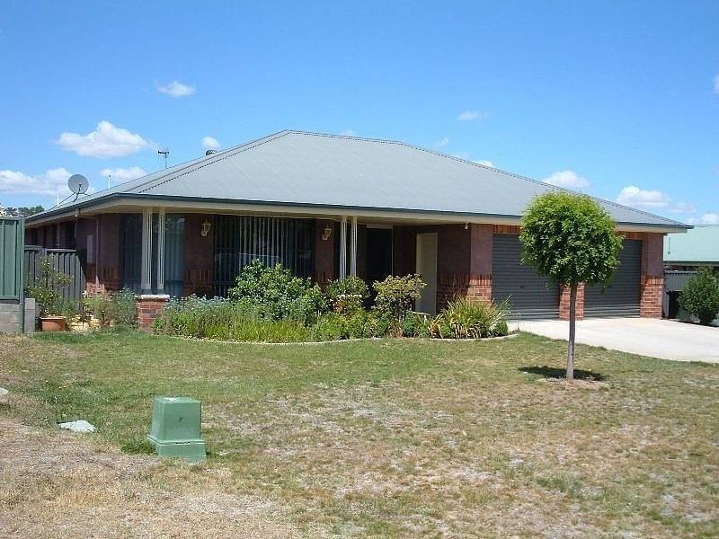 53 Godfrey Street, Bathurst NSW 2795