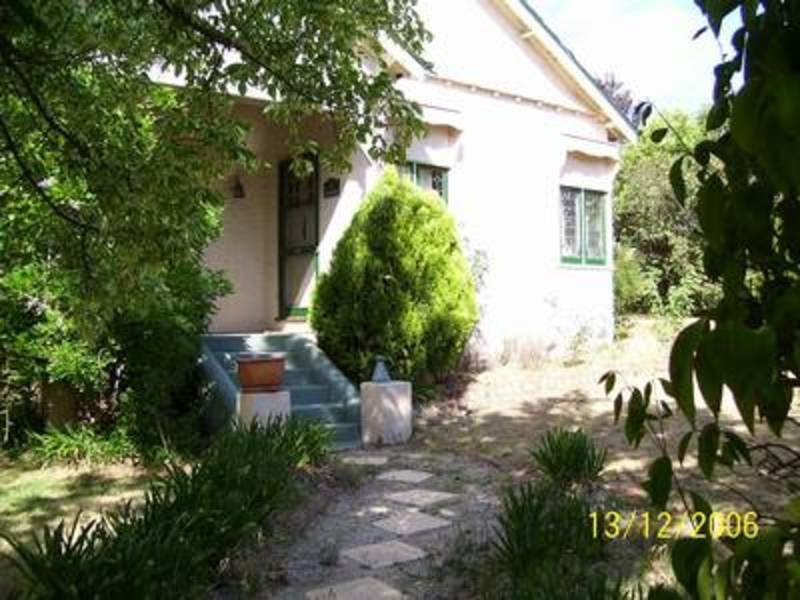 242 Keppel Street, Bathurst NSW 2795