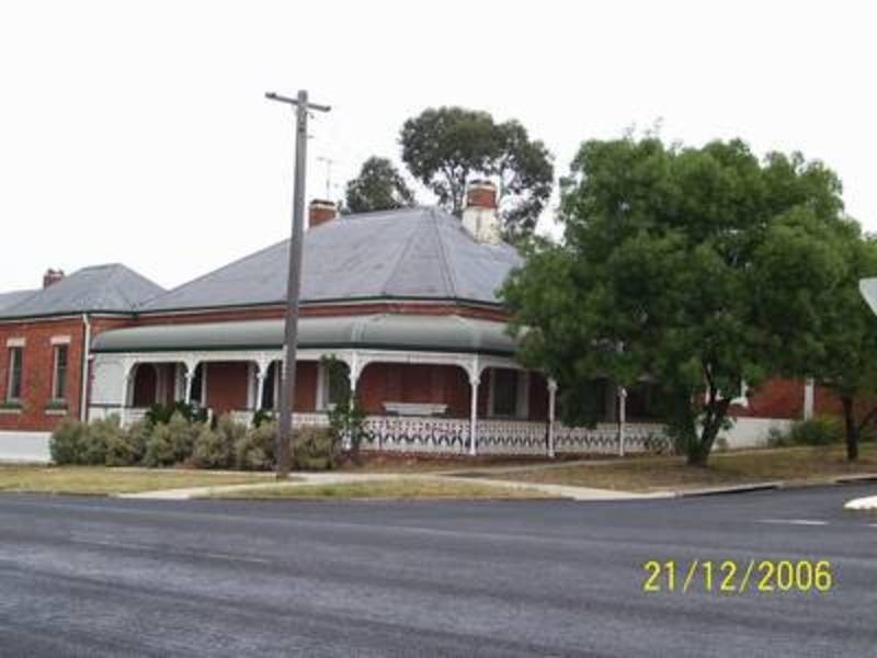 86 Rocket Street, Bathurst NSW 2795