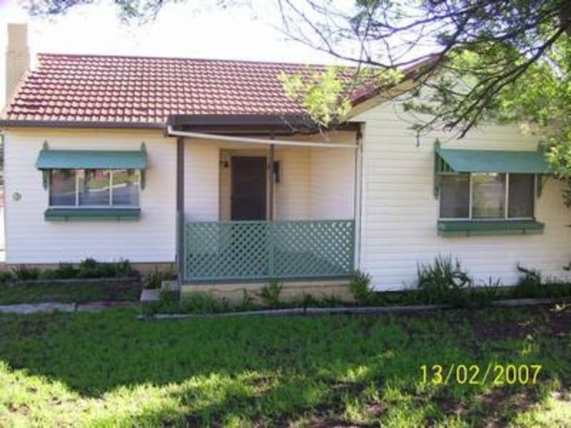 31 Vittoria Street, Bathurst NSW 2795