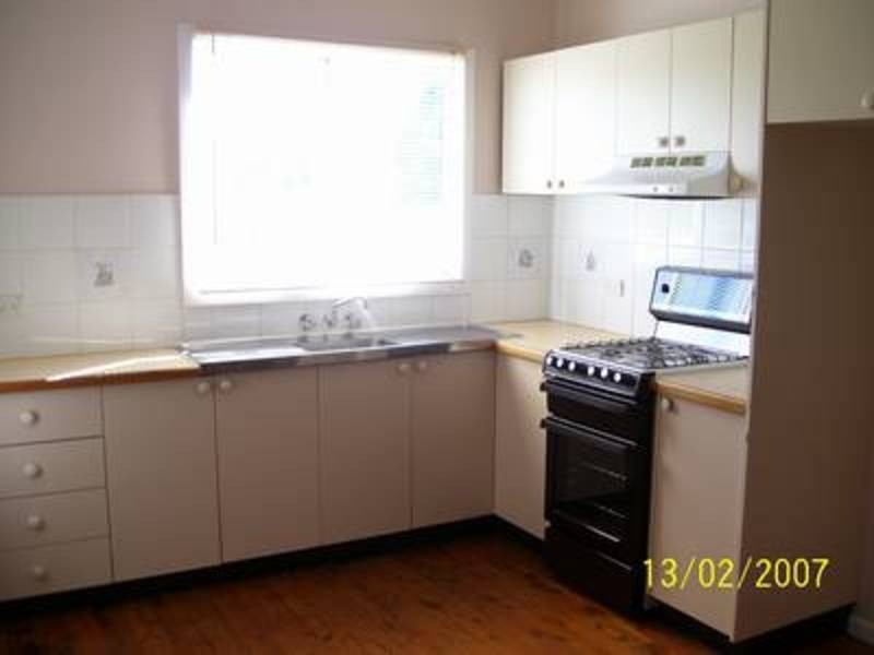 31 Vittoria Street, Bathurst NSW 2795