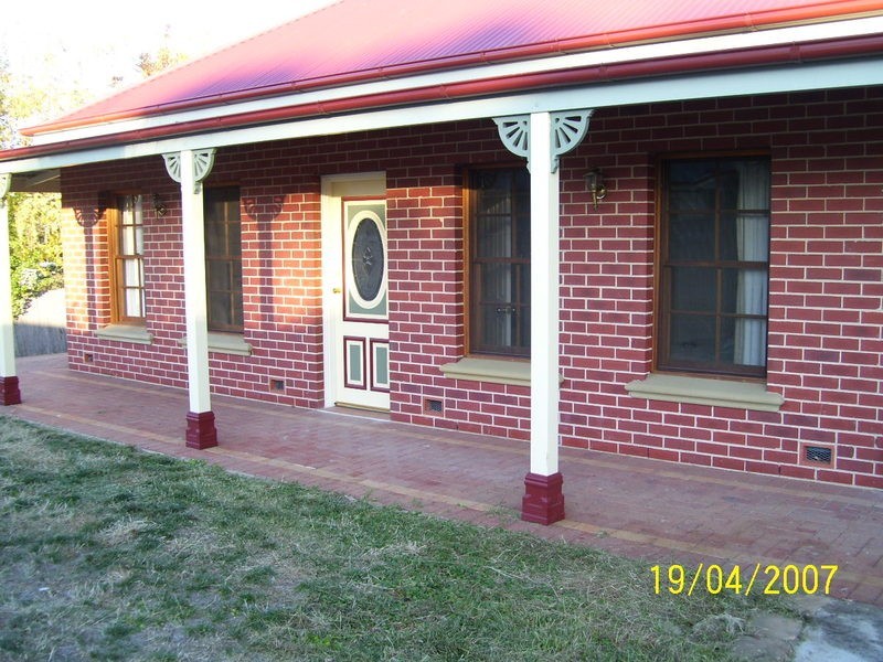 332 Peel Street, Bathurst NSW 2795