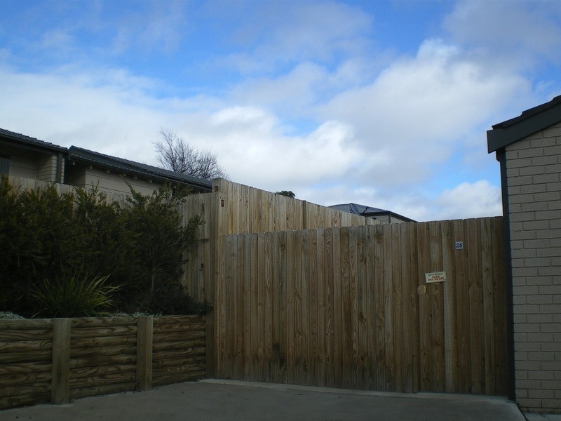 21 Redgum Circuit, Bathurst NSW 2795