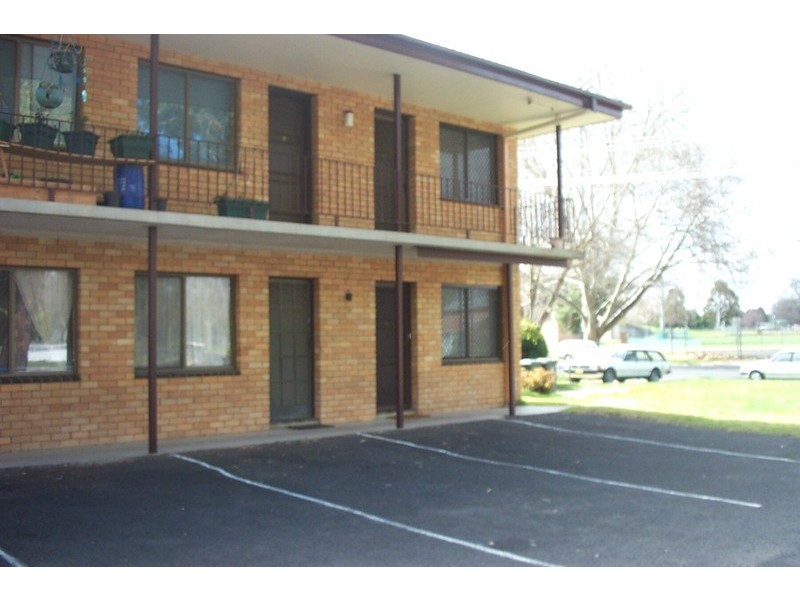12/31 Seymour Street, Bathurst NSW 2795
