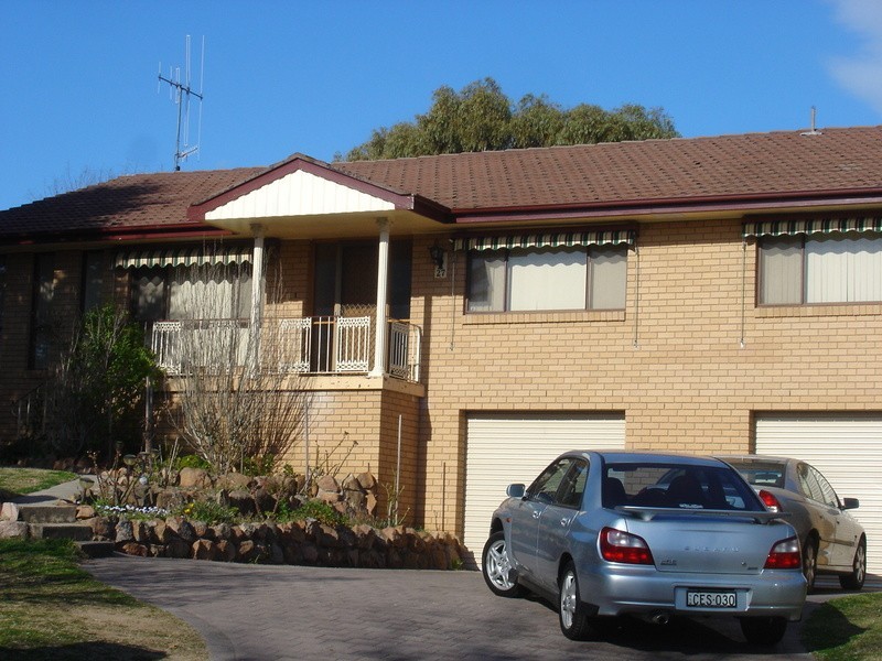 27 Kabbera Boulevard, Bathurst NSW 2795