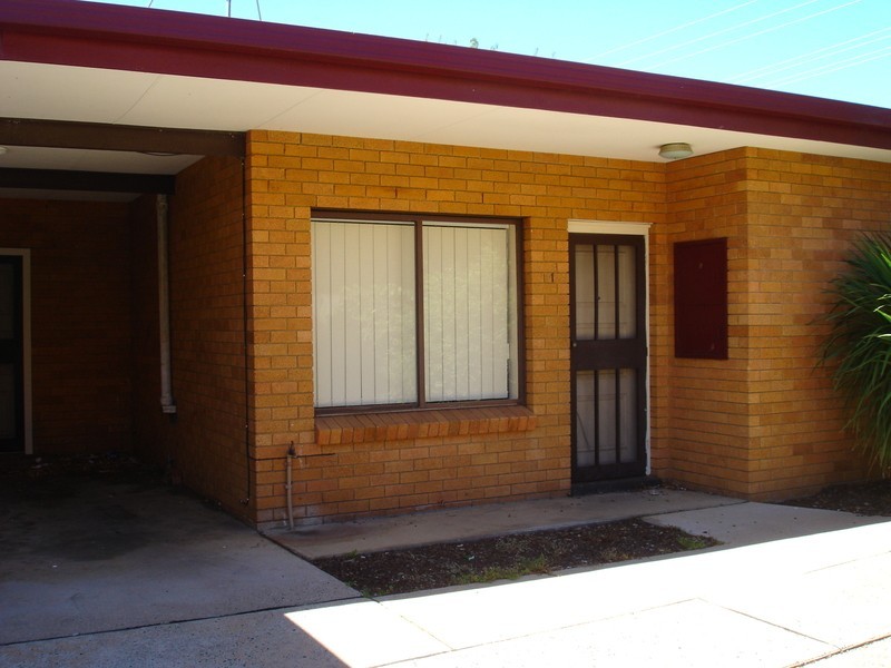 2/55 Piper Street, Bathurst NSW 2795