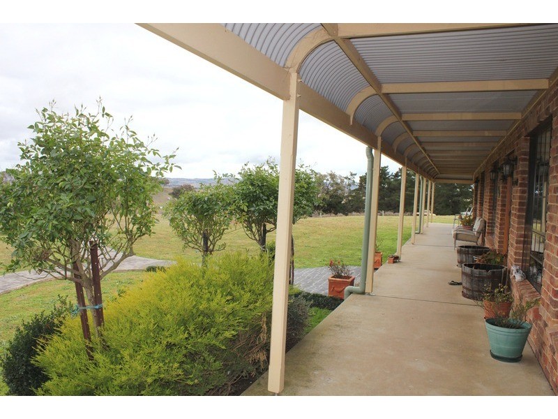 09 Fleming Drive, Bathurst NSW 2795