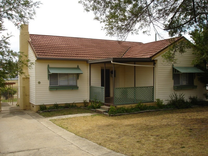 31 Vittoria Street, Bathurst NSW 2795