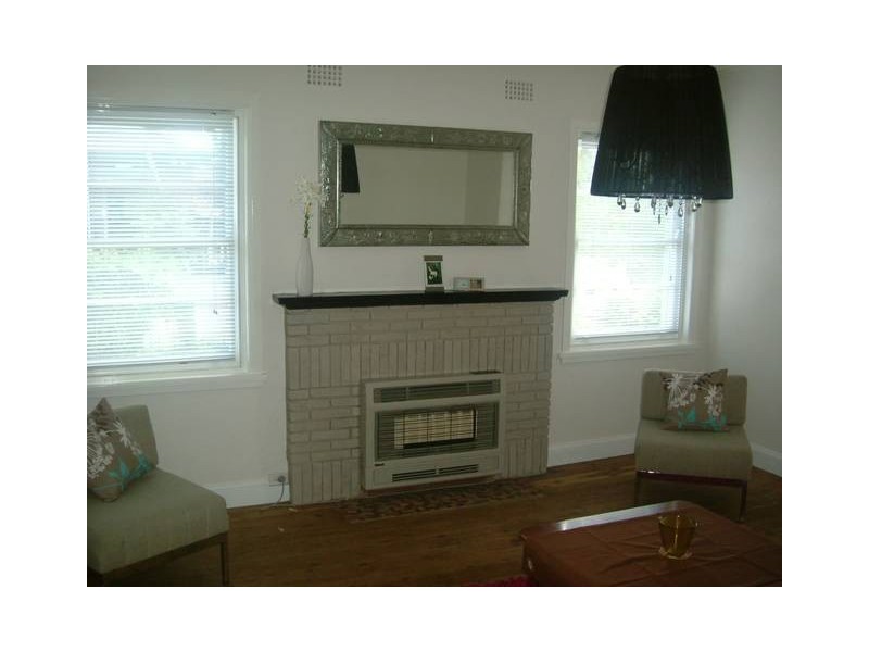 126 Mitre Street, Bathurst NSW 2795