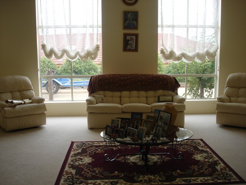 47 Endurance Court, Bathurst NSW 2795