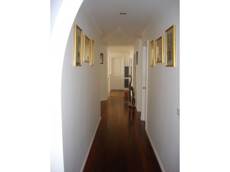 47 Endurance Court, Bathurst NSW 2795