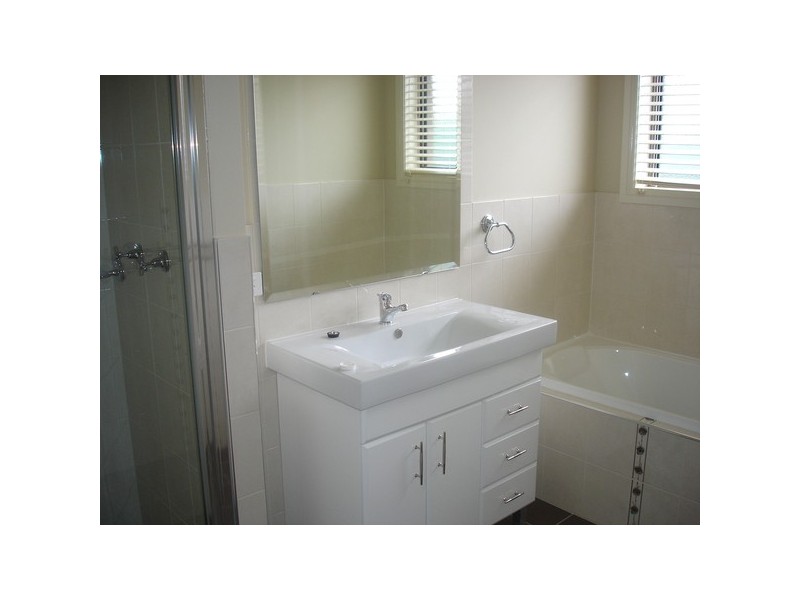 26 Darwin Drive, Bathurst NSW 2795
