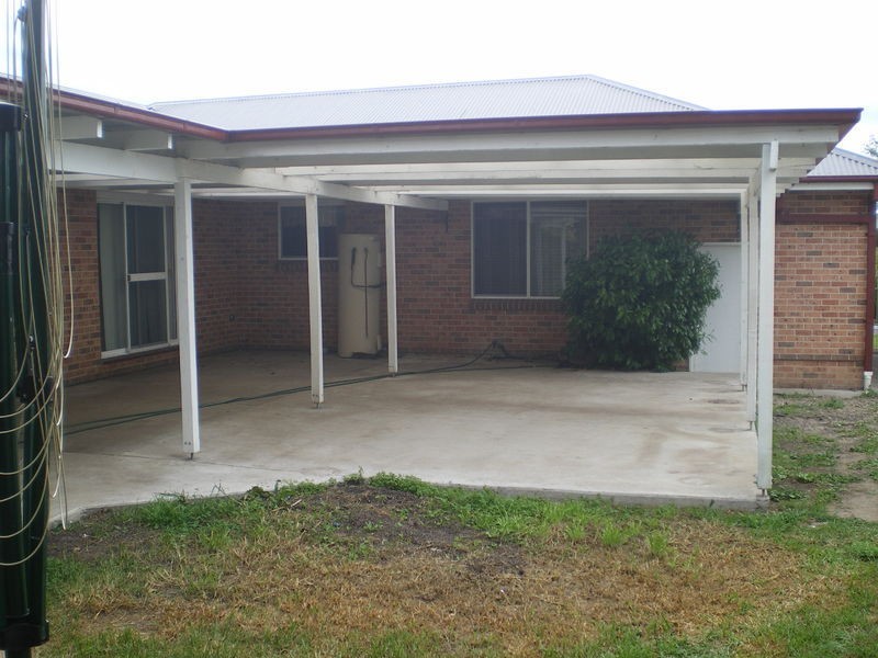 29 Abercrombie Drive, Bathurst NSW 2795