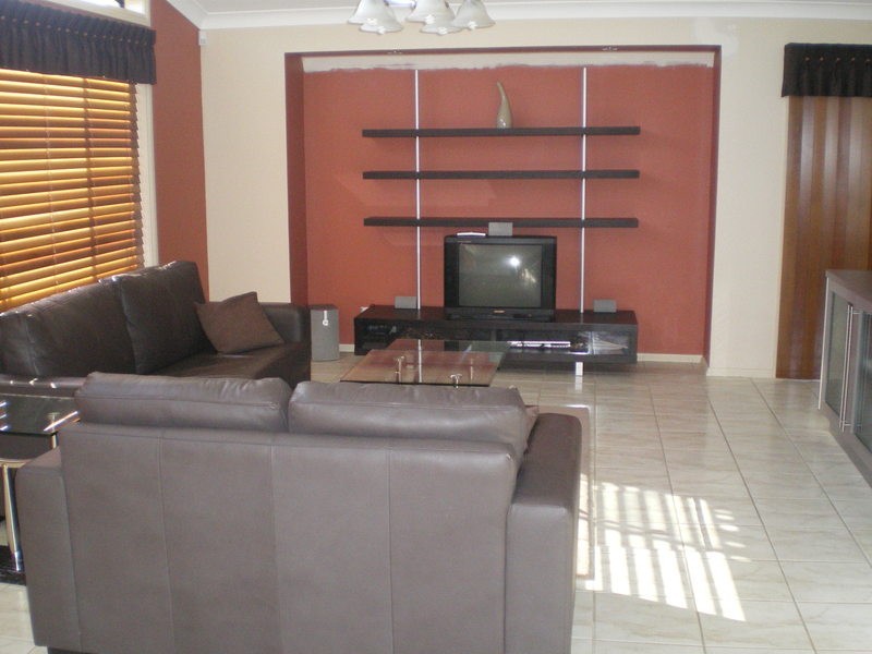 21 Christie Street, Bathurst NSW 2795
