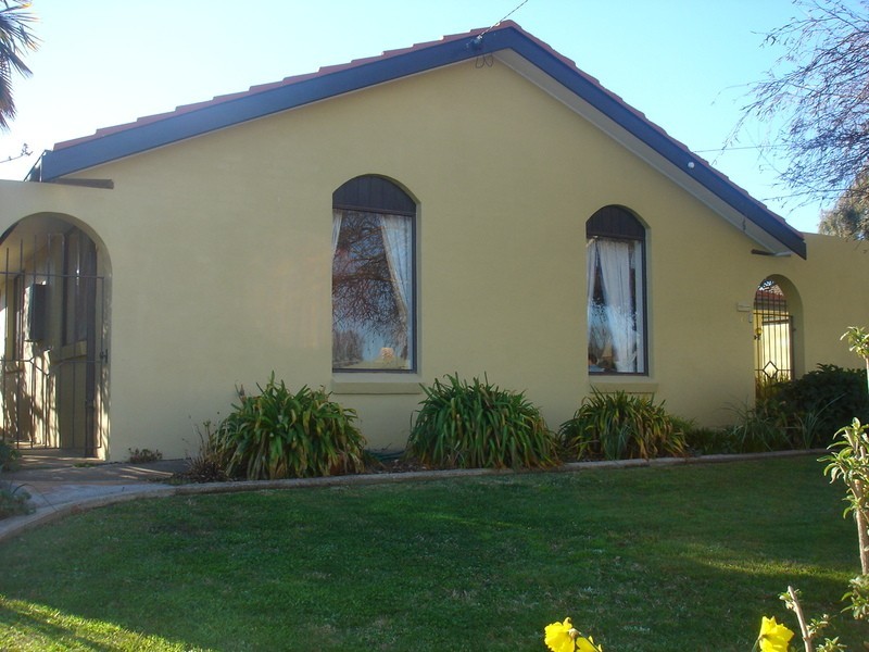 6 Boyd Street, Bathurst NSW 2795