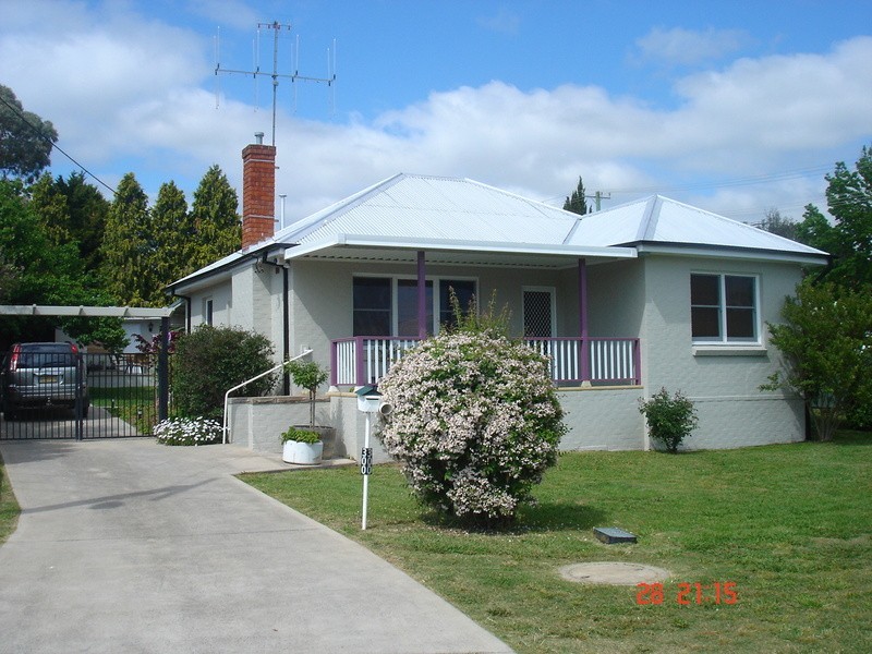 300 Keppel Street, Bathurst NSW 2795