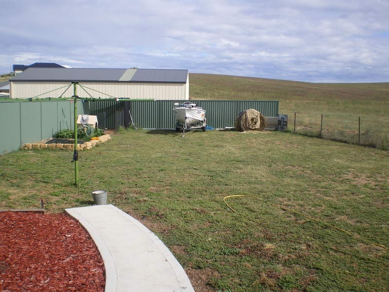 23 Laffing Waters Lane, Bathurst NSW 2795