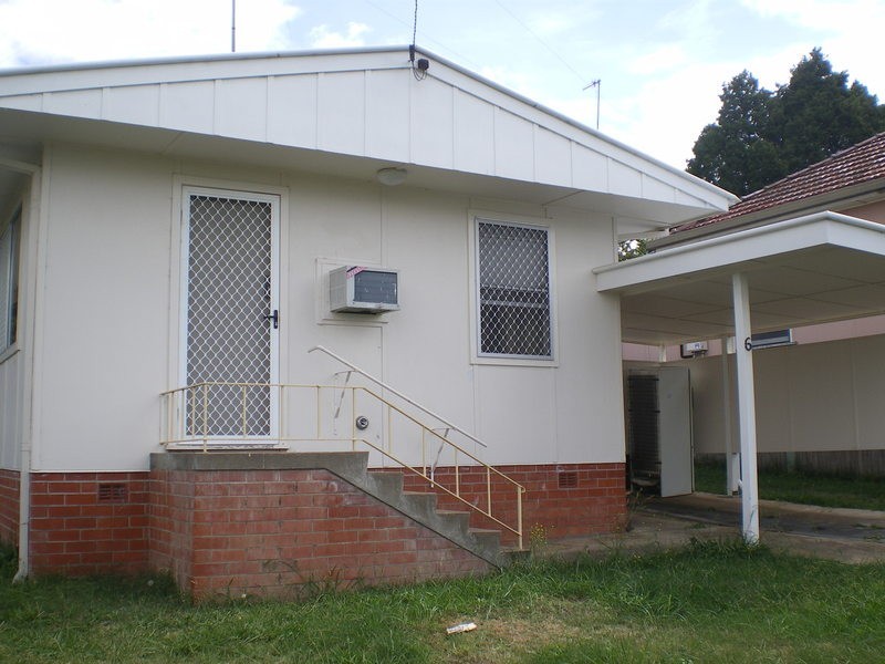 6 Brilliant Street, Bathurst NSW 2795