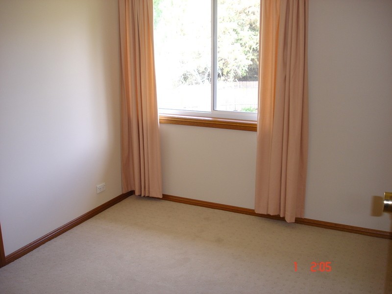 9 Green Street, Bathurst NSW 2795