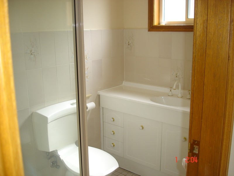 9 Green Street, Bathurst NSW 2795