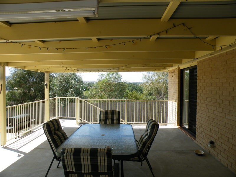 39 Country Way, Bathurst NSW 2795