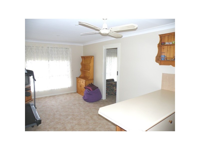 65 Tandora Street, Bathurst NSW 2795