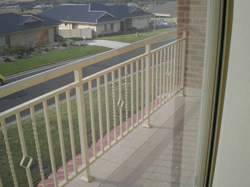 1 Darwin Drive, Bathurst NSW 2795