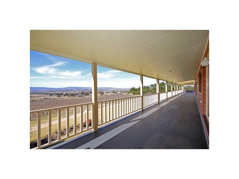 151 Mountain Straight, Bathurst NSW 2795