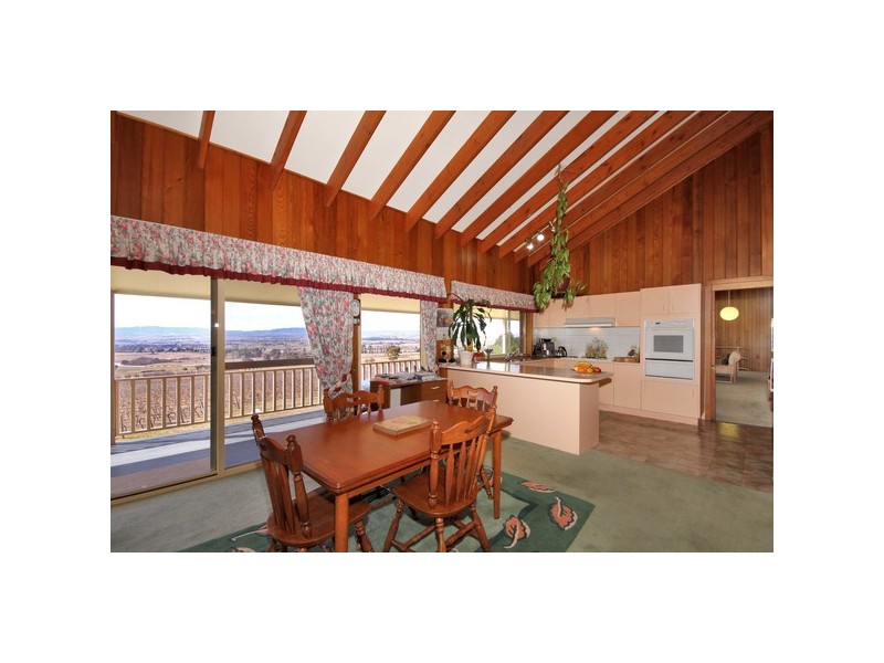 151 Mountain Straight, Bathurst NSW 2795