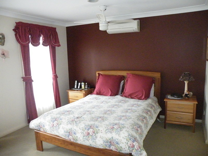 35 Cedar Drive, Bathurst NSW 2795