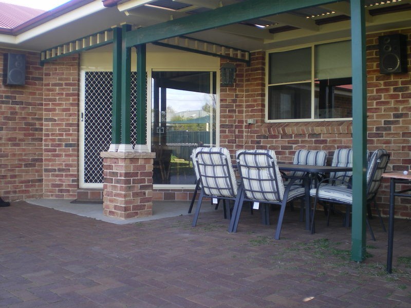 2 Lavis Place, Raglan NSW 2795
